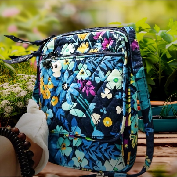 Vera Bradley Blue and Purple Floral Y2K Crossbody Bag new without tags - Picture 3 of 17